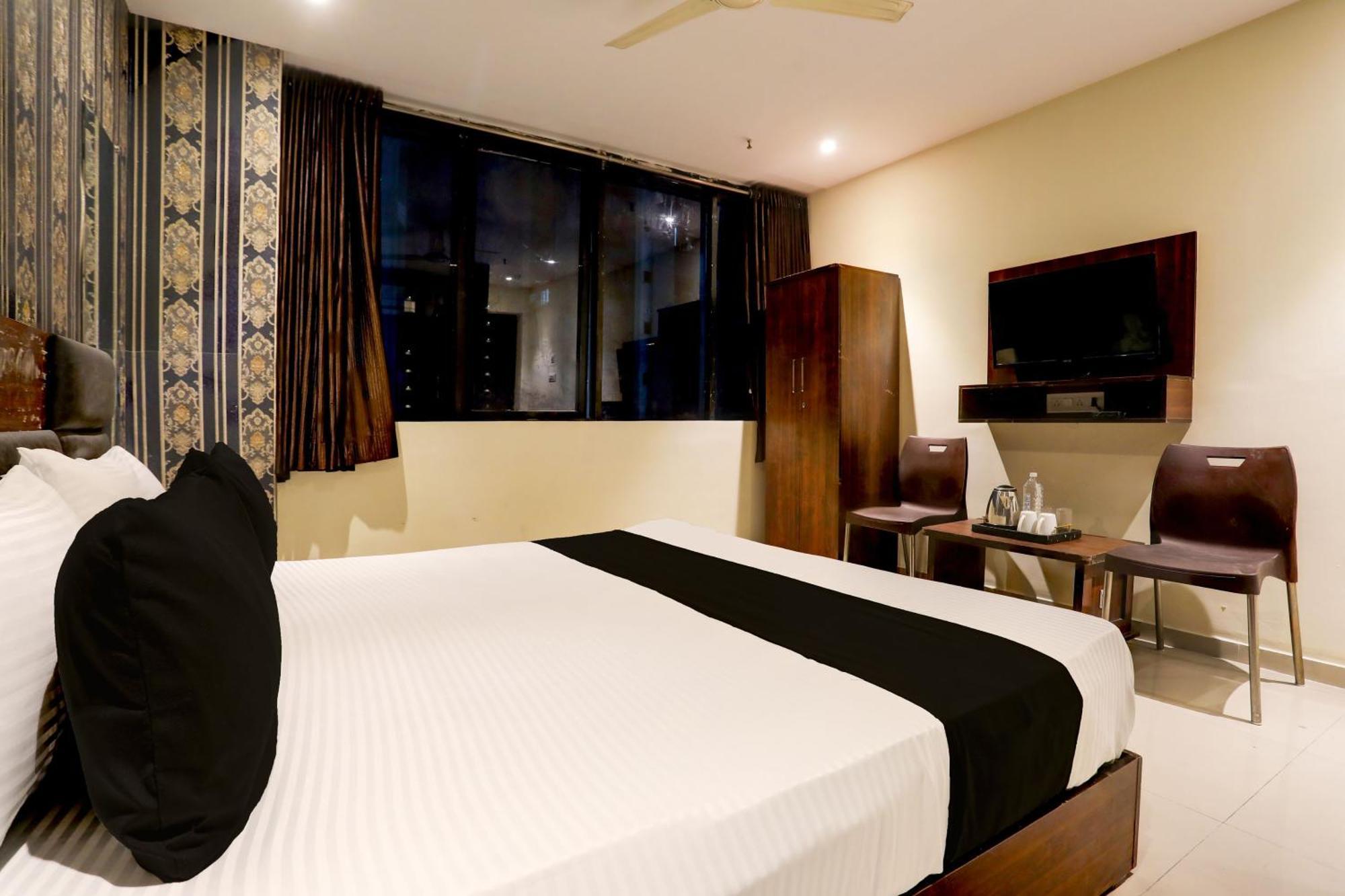 Bhatha Hotel O Sunrise Cave מראה חיצוני תמונה